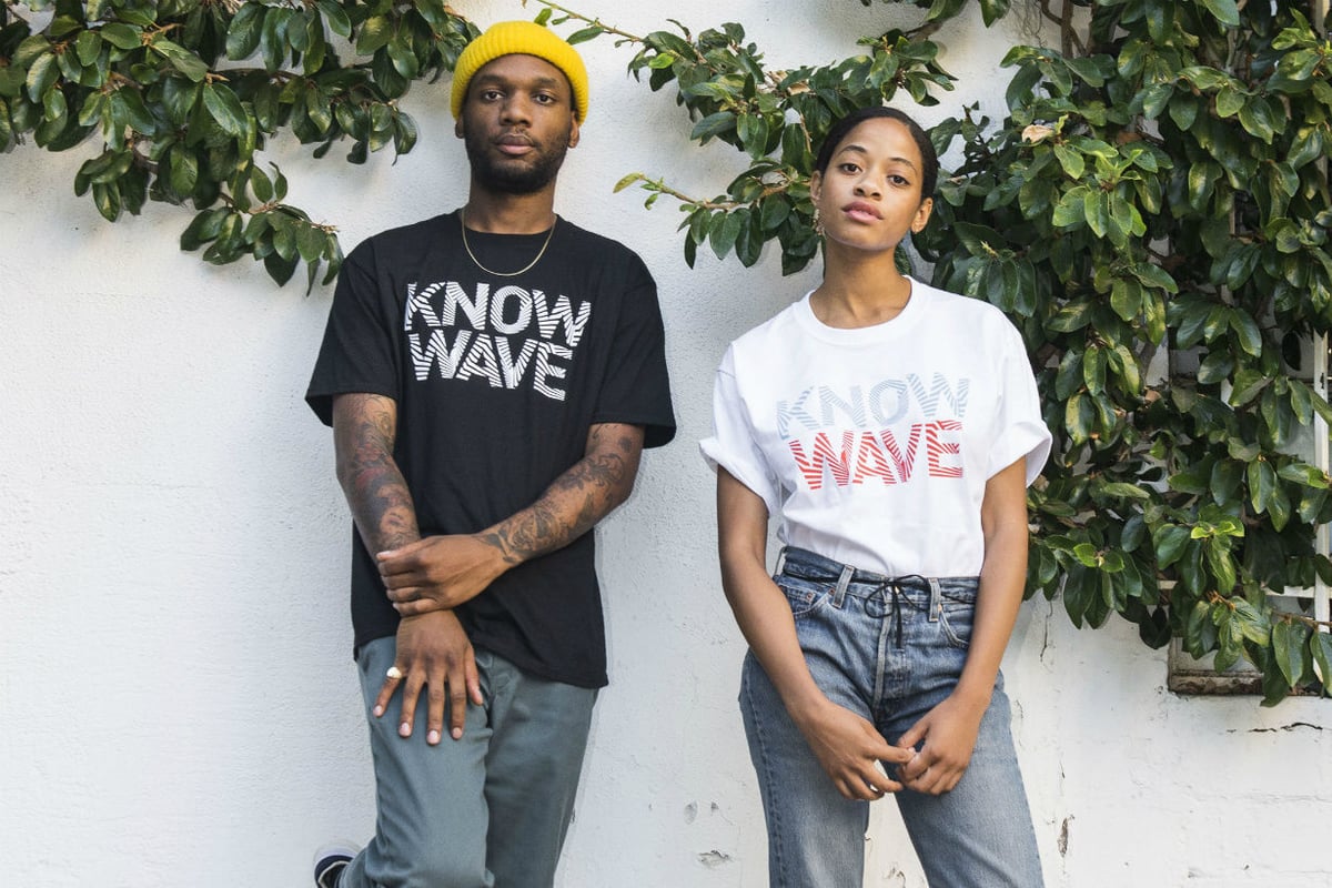 Know Wave Logo Tシャツ ブラック