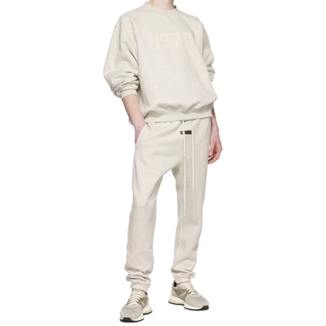 ESSENTIALS by Fear of God /1977 Crewneck "OFF WHITE"
