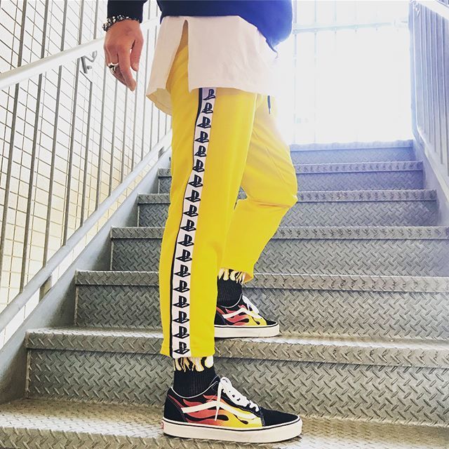 【Pretty Boy Gear】PLVY NO GVME トラックパンツ Pretty Boy Gear/Play no game Track Pants YELL