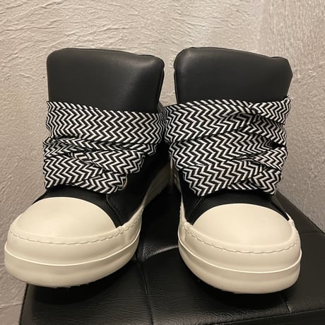 Mismatch NYC/Puffer Platform Shoes