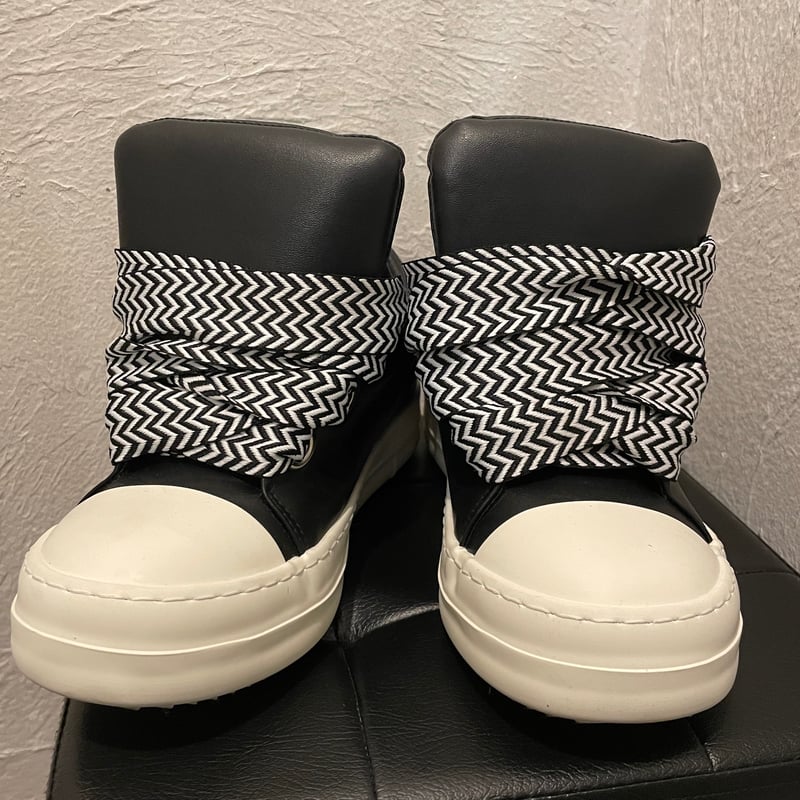 みいページ memphis-m-vzy-v-gr01.jpg