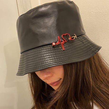 Mismatch NYC/Lether Hat