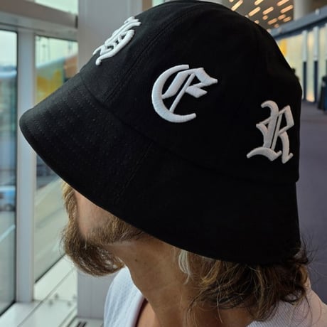 ByTheR/ Embroid  Logo Hat
