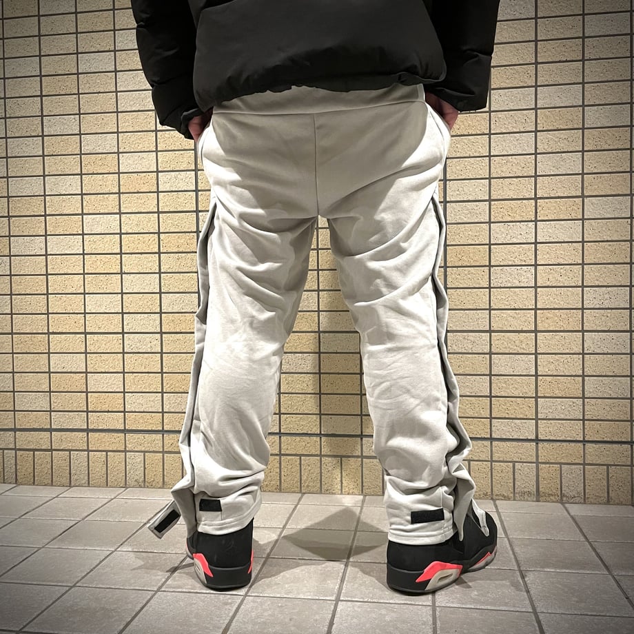 61f0ef2e423f6a4d25d09307
