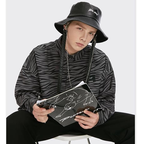 WOSS.official/PU Lether bucket hat