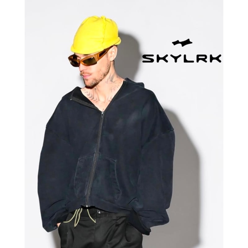 SKYLRK / Zip Hoodie 