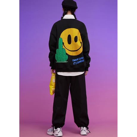WOSS.official/Smile cuctus Crewneck