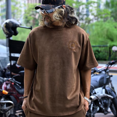 By The R/Letters Suede Tshirts  (BLACK/BROWN)