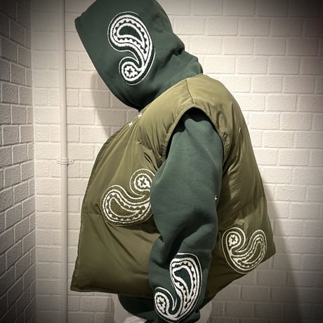 EPTM/PAISLEY PUFFER VEST（REVERSIBLE）”OLIVE"