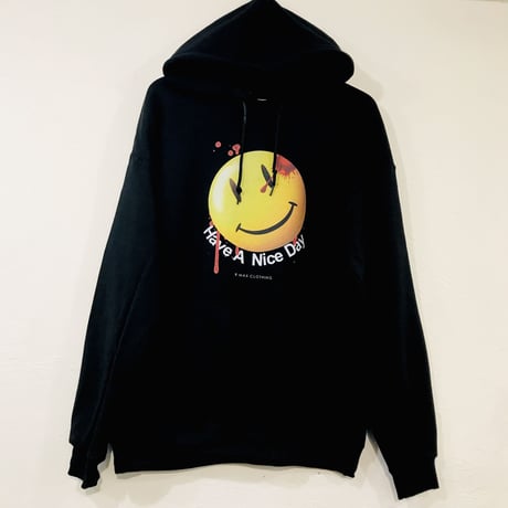R MAX Clothing/Art "Smily" Hoodie BLACK