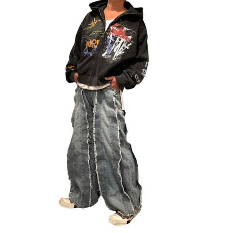 MADE EXTREME/ ART Short Zip Hoodie