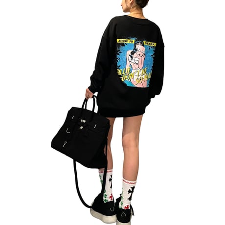 Deadly Doll/Crewneck Sweat