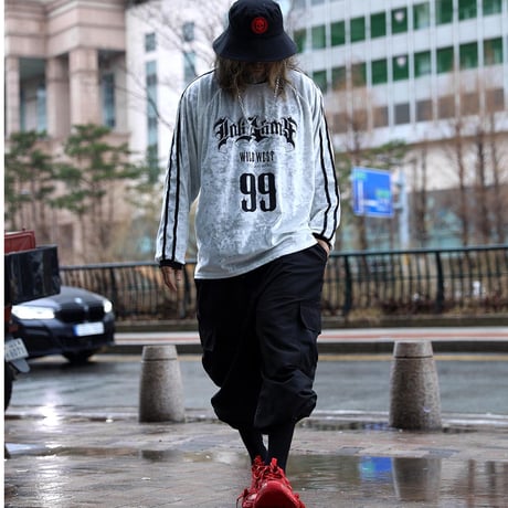 By The R/ Velor LongSleeve  "BLACK/WHITE"