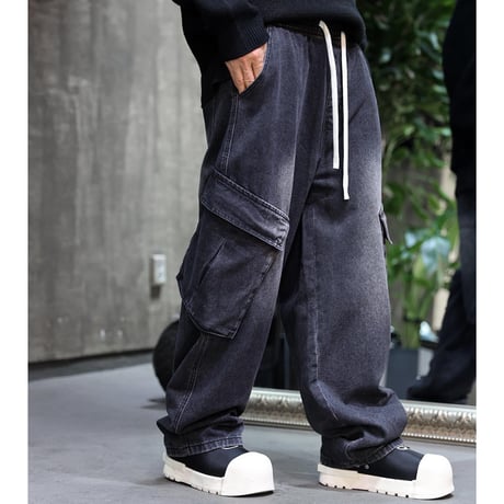 By The R/ Snap Wide Cargo Denim  BLACK