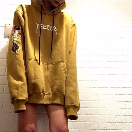 Nineteenth letter/Yeezus Campaign フーディー ベージュ