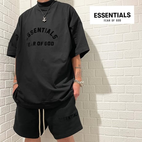 ESSENTIALS  fear of god /Logo Tshirt  "Black "