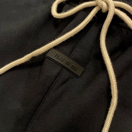 ESSENTIALS  fear of god /Shorts  "Black "