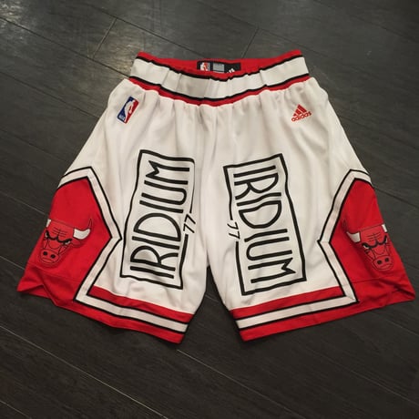 Iridium Clothing/Bulls custom shorts ホワイト