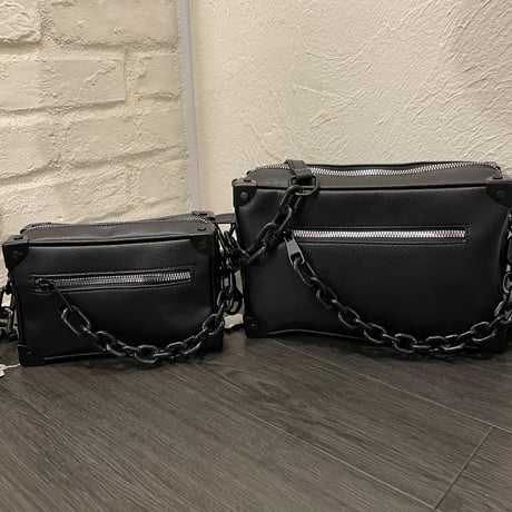 REMAKE CHAIN Leather BAG  (2 Size)