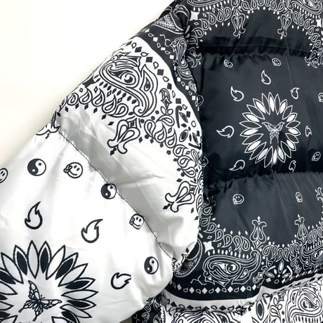 WOSS.official/Smile BANDANA  Puffer Jacket