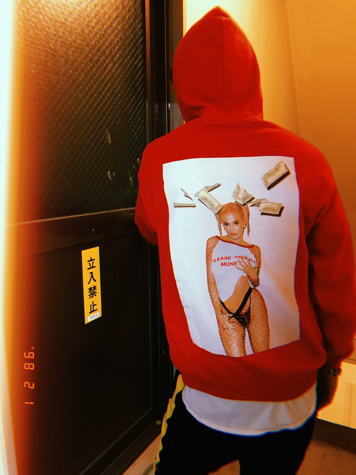 正規　レッド　kylie jenner カイリージェンナー　スタジャン　ブルゾン 正規レッドkylie jenner カイリージェンナースタジャンブルゾン