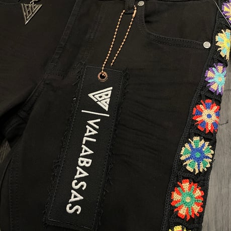 VALABASAS / GROOVY Stack Denim