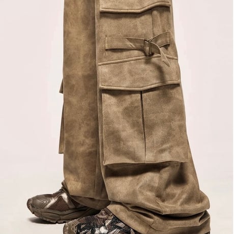WOSS.official/Suede Flare Pants