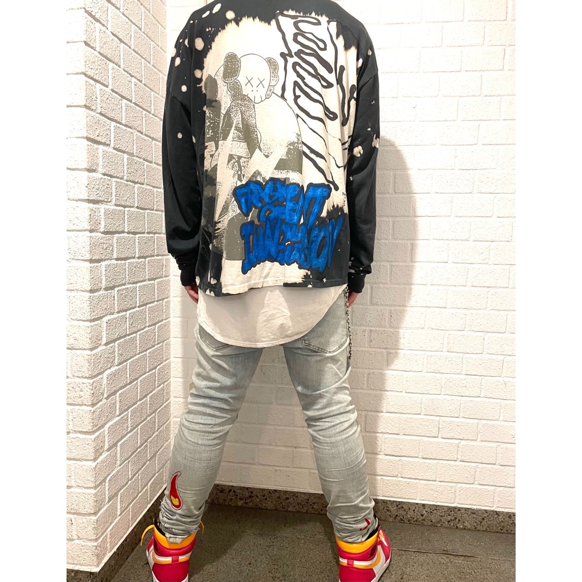 Travis Scott ✖︎ KAWS ✖ Fragment design /ART Lon Travis Scott ✖︎ KAWS ✖ Fragment design /ART Lon