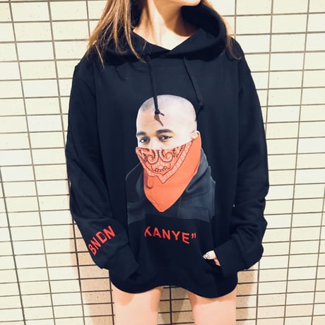 BNDN WEAR/Hypebeast Icon  Hoodie  "GiGi Hadid"