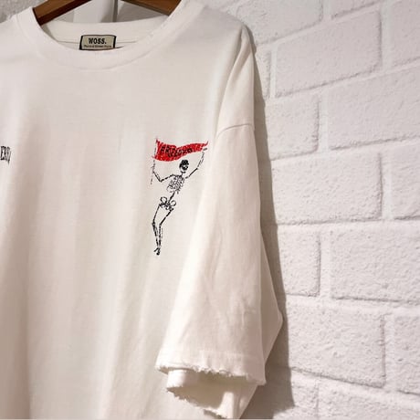 WOSS.official/Damege Tee White