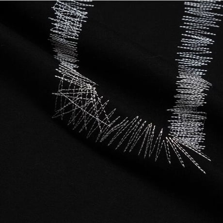 Mismatch NYC/Embroidery cross Tee