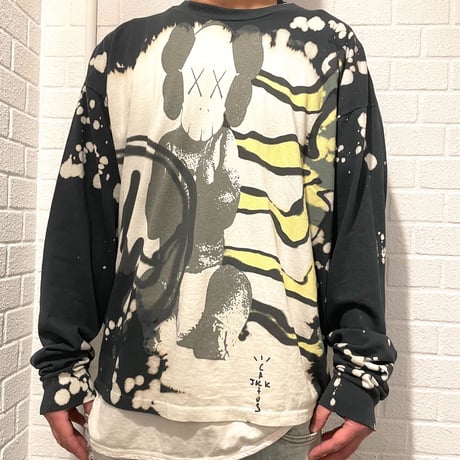 Travis Scott ✖︎ KAWS ✖ Fragment design /ART Long Sleeve Tee