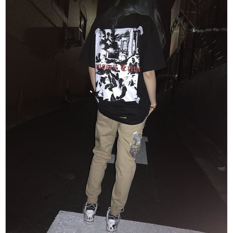 BLACK BLOND/INNOCENT Tee BLACK