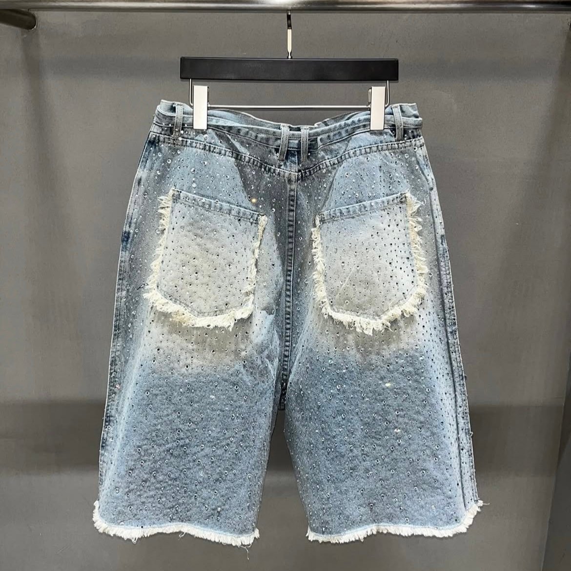 SUBLIMATION/ Rhinestone denim shorts | BINGOST