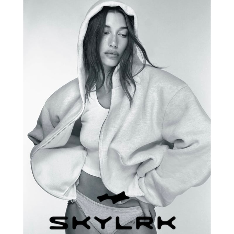 SKYLRK / Zip Hoodie 