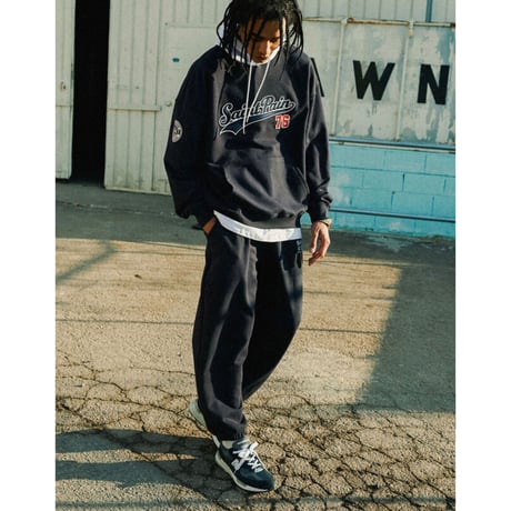 SAINT PAIN/ Team Logo Hoodie DARKNAVY