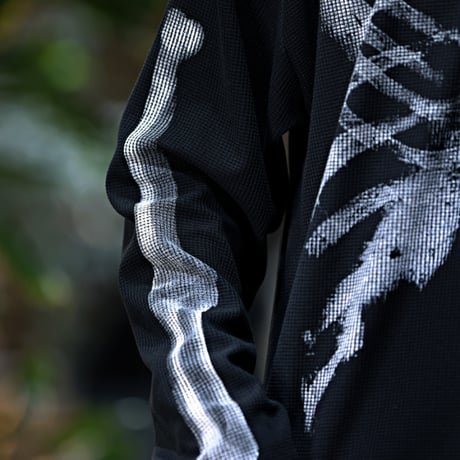 By The R/ Bone  thermal LS Tee "BLACK"