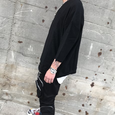 Mismatch NYC/inside out cut off crewneck  BLACK