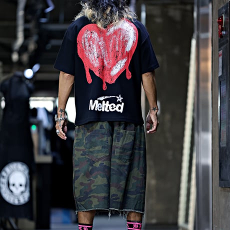By The R/ Heart thermal Tee "CREAM/ BLACK"