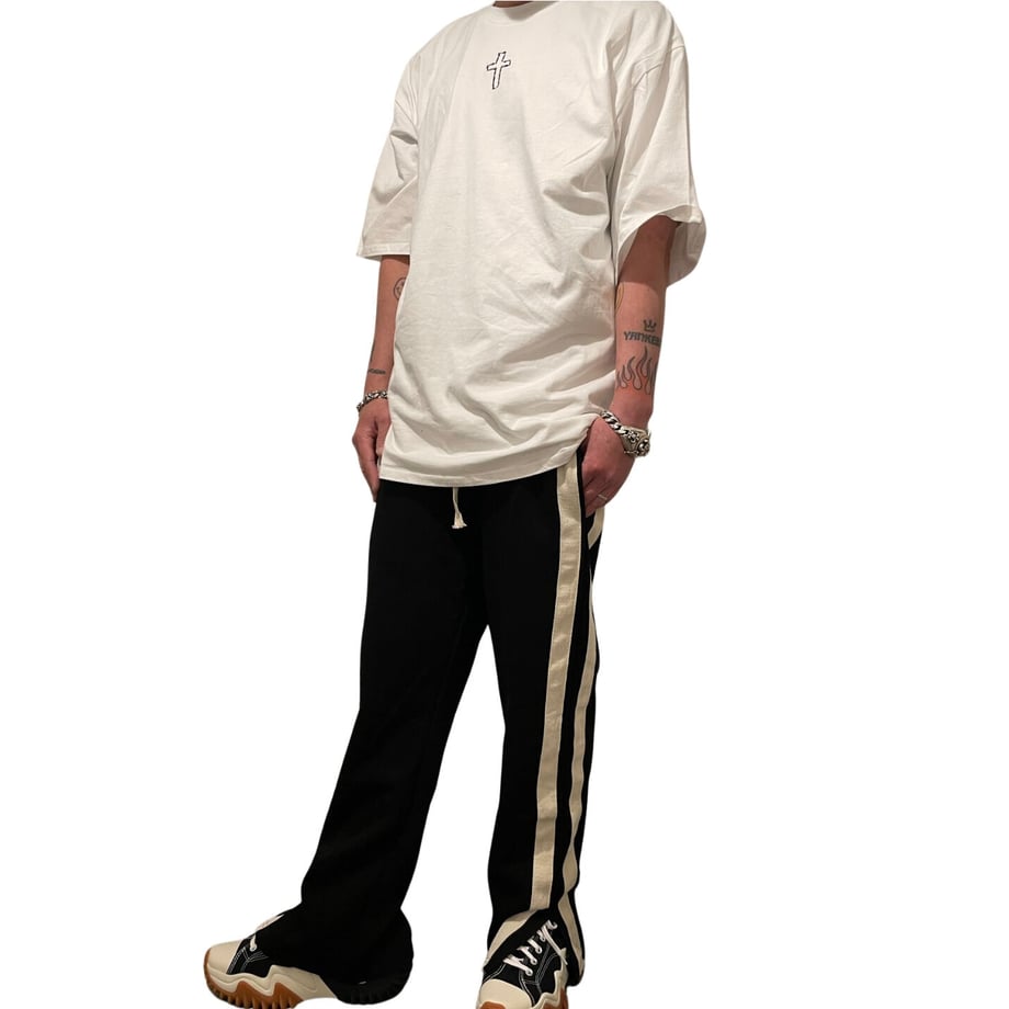 62b0450c39da5f0e8a3ef1b3