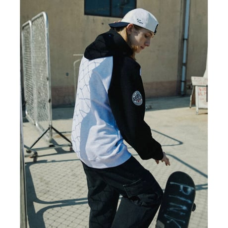 SAINT PAIN/ Team Logo Hoodie ASHGRAY