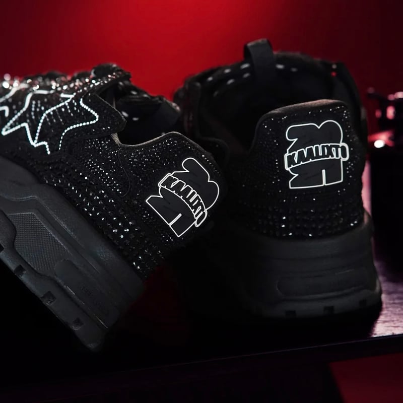 最新作+日本未発売激レア♪ Kikillo What a Planet Kaalixto/Big Star Rhinestone Sneaker BLACK | B