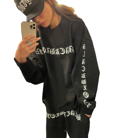 BLACK BLOND/Crushed Faith Crewneck shirts
