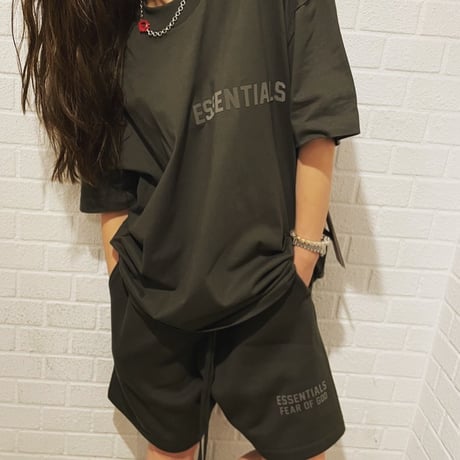 ESSENTIALS Fear OF God/Graphic Shorts  "OFF BLACK"