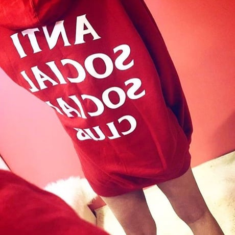 Anti Social Social Club/Logo フーディー RED　限定カラー
