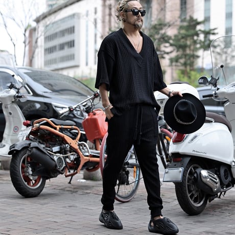 By The R/ Summer Knit Vneck SET UP "BLACK"