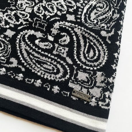 FNTY/ Knitted Paisley Shorts "BLACK"