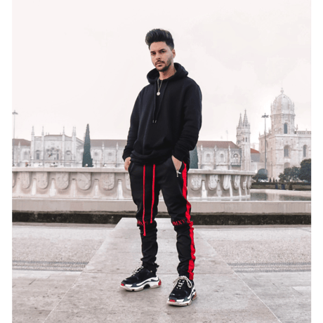 GUAPI/Track Pants　BLACK  (red line)