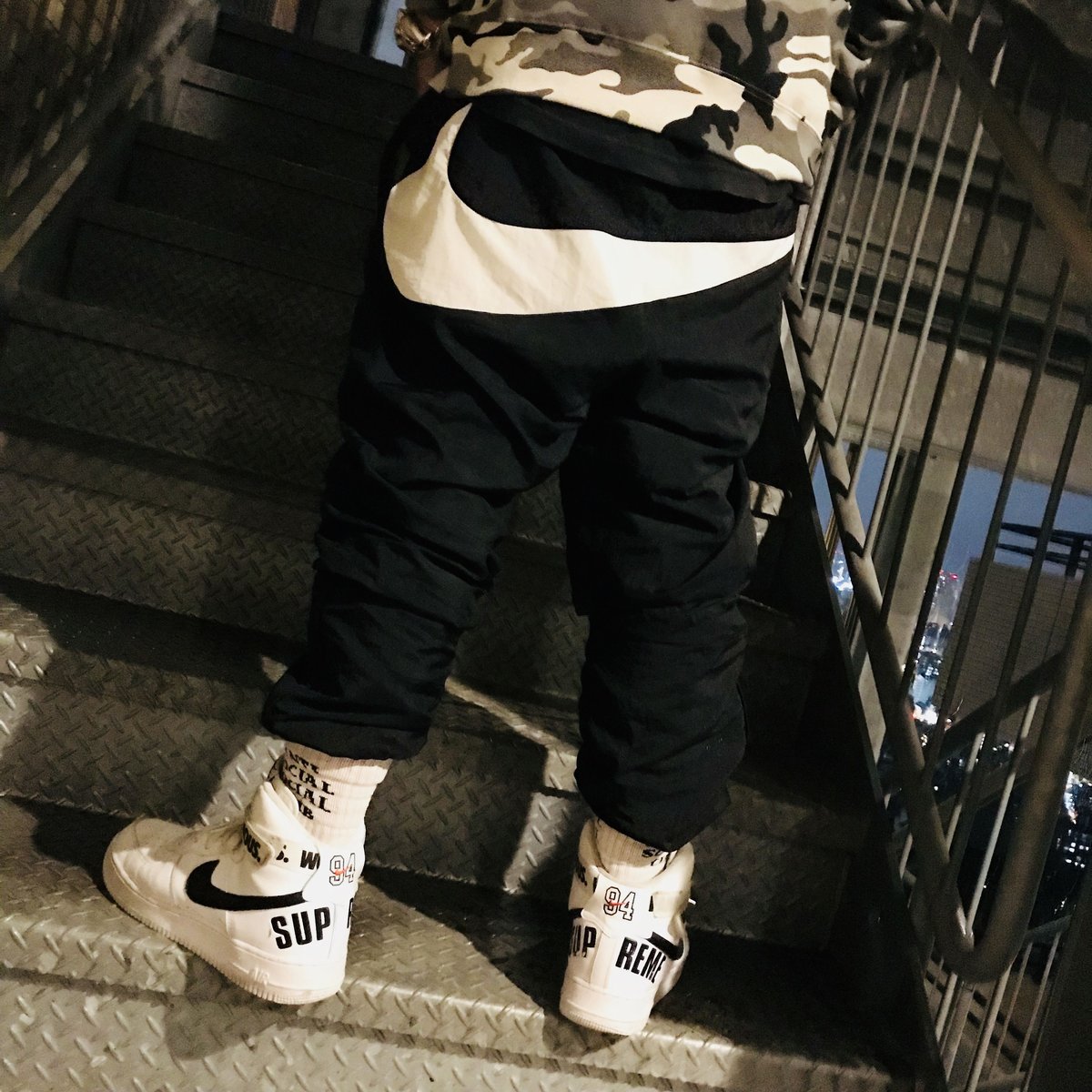 NIKE/UK規格 BIG SWOOSH PANTS | BINGOSTAR ・ ビンゴスター