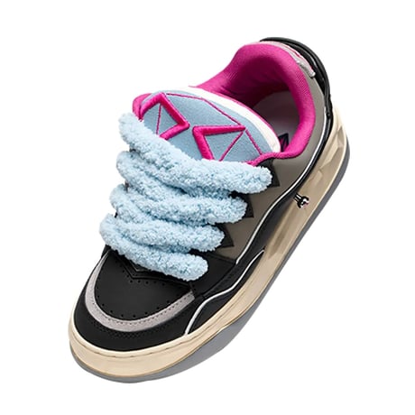 Ruby Scott /Diamond Sneaker